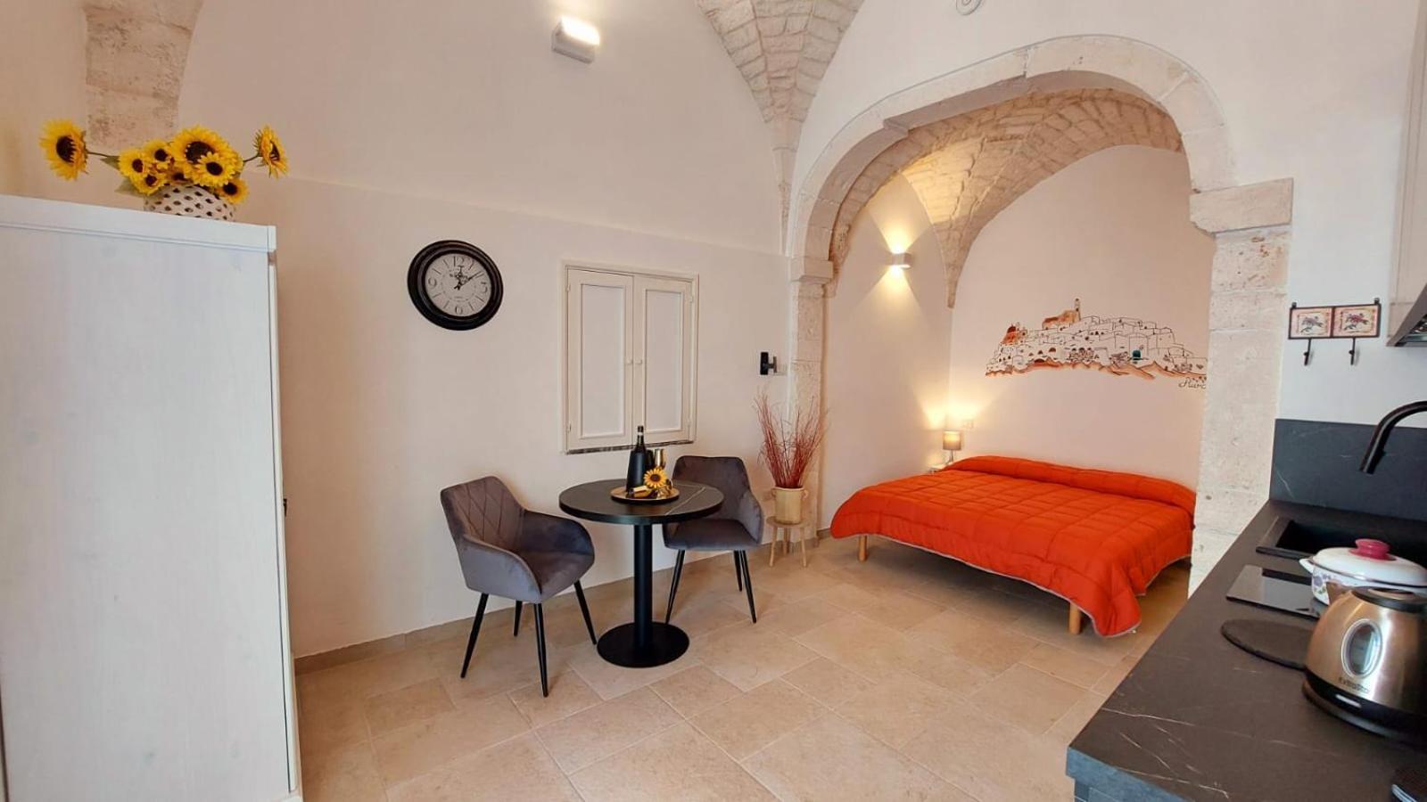 אוסטוני Aurasia Al Borgo Antico מראה חיצוני תמונה