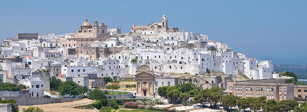 אוסטוני Aurasia Al Borgo Antico מראה חיצוני תמונה