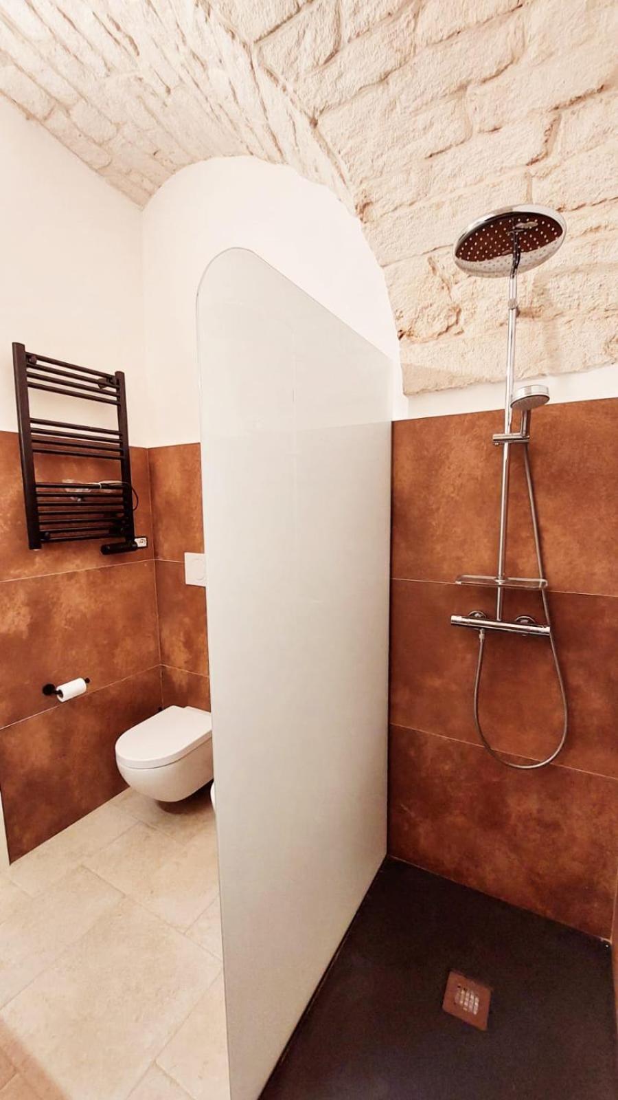 אוסטוני Aurasia Al Borgo Antico מראה חיצוני תמונה